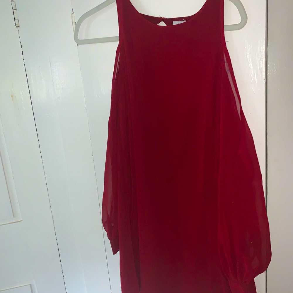 Oneness cold shoulder maroon mini dress open back size S (2/4/6) flowy